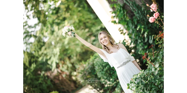 Hochzeitsfotos - zweite Kamera - Innerschwand - glückliche Braut - DieFotoFrau