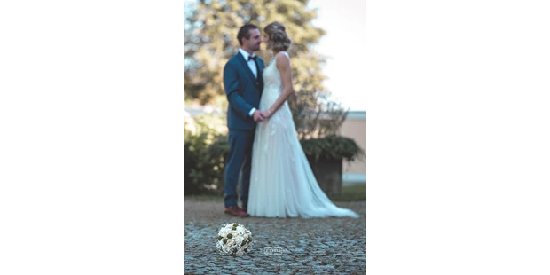 Hochzeitsfotos - Art des Shootings: Portrait Hochzeitsshooting - Gstatterboden - Brautpaar - DieFotoFrau