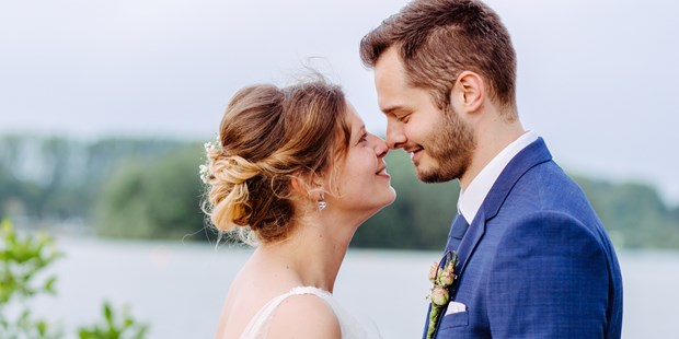 Hochzeitsfotos - Copyright und Rechte: Bilder auf Social Media erlaubt - Nordrhein-Westfalen - Helena Photoart