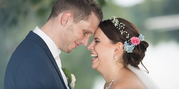 Hochzeitsfotos - Fotobox mit Zubehör - Gottmadingen - meinLICHTSPIEL
