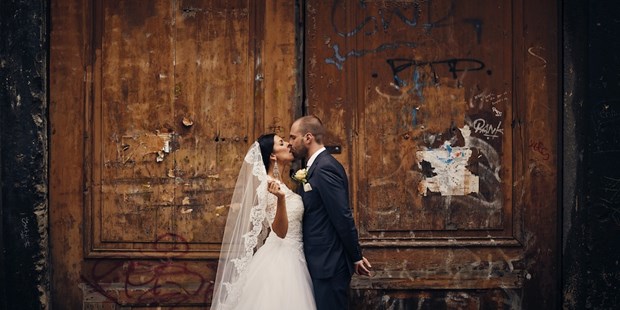 Hochzeitsfotos - Art des Shootings: Portrait Hochzeitsshooting - Niederösterreich - Vladimir Kocian