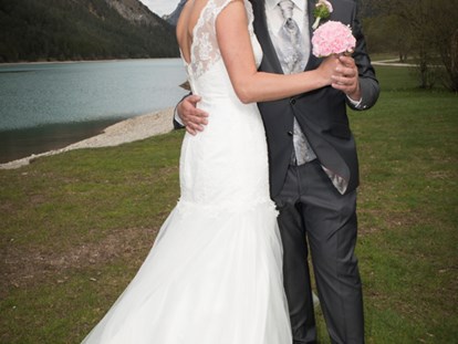 Hochzeitsfotos - Copyright und Rechte: Bilder auf Social Media erlaubt - Kißlegg - Josefine Ickert