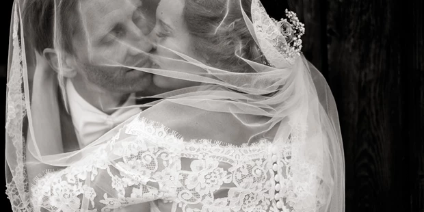 Hochzeitsfotos - zweite Kamera - Allentsteig - Memories & Emotions Photography