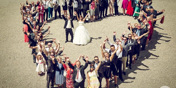 Hochzeitsfotos - Copyright und Rechte: Bilder auf Social Media erlaubt - Kirchental - Hochzeit im Stift Ossiach - KLAUS PRIBERNIG Photography