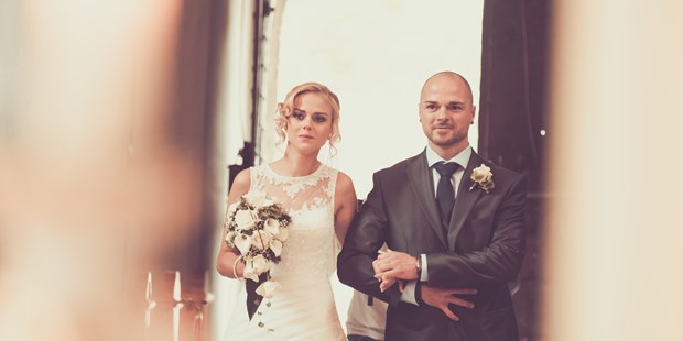 Hochzeitsfotos - Fotobox mit Zubehör - Enharting - Salih Kuljancic Fotografie