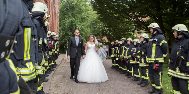 Hochzeitsfotos - Videografie buchbar - Lützow - TolleHochzeitsfotos.de Jan-Timo Schaube