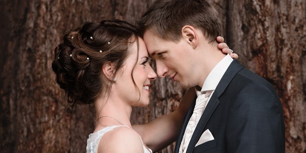 Hochzeitsfotos - Fotobox mit Zubehör - Ensch - BE BRIGHT PHOTOGRAPHY