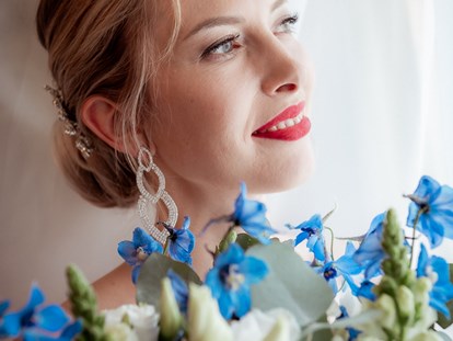 Hochzeitsfotos - Copyright und Rechte: Bilder dürfen bearbeitet werden - Hechingen - Brautshooting - Foto Girone