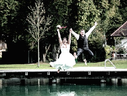 Hochzeitsfotos - Innsbruck - Hochzeitsfotograf für das etwas andere Shooting... After Wedding trash the dress - Der Hochzeitsfotograf: MS Fotografie