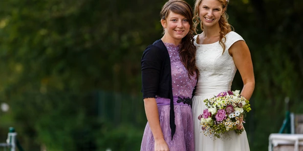 Hochzeitsfotos - Copyright und Rechte: Bilder auf Social Media erlaubt - Hauzendorf - Tanja & Johannes - Eva Frischling - Rookie Photography