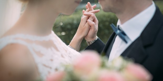 Hochzeitsfotos - Copyright und Rechte: Bilder auf Social Media erlaubt - Großerlach - freischrift/fotografie
