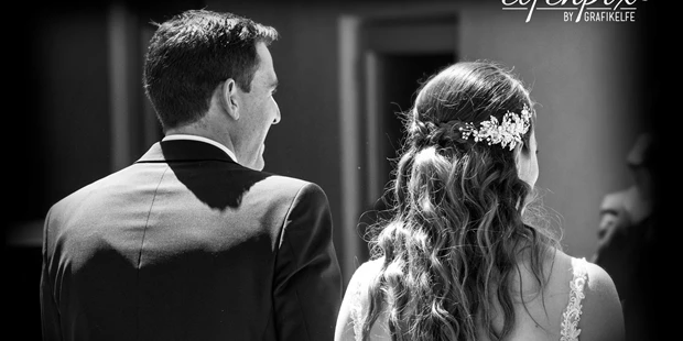 Hochzeitsfotos - Copyright und Rechte: Bilder auf Social Media erlaubt - Reit im Winkl - Elfenpix by Grafikelfe (Stephanie Reithmeier)