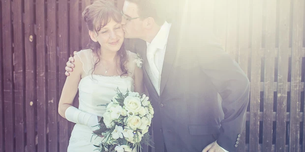 Hochzeitsfotos - Copyright und Rechte: Bilder auf Social Media erlaubt - Altenfelden - Flora Fellner Fotografie