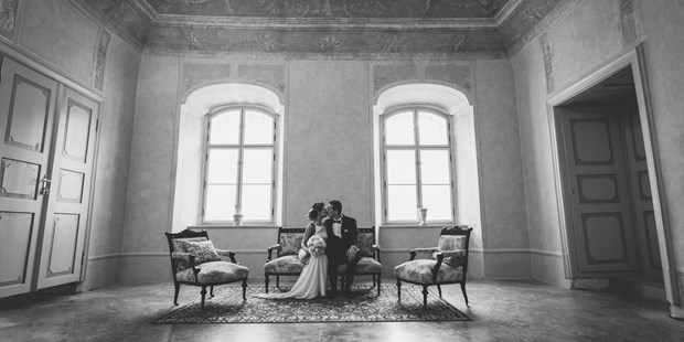 Hochzeitsfotos - Art des Shootings: Fotostory - Laa an der Thaya - Monika Inczeova