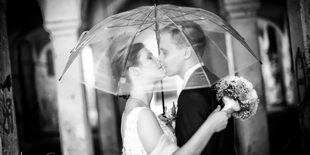 Hochzeitsfotos - Fotobox mit Zubehör - Töscheldorf - Aleksander Regorsek - Destination wedding photographer