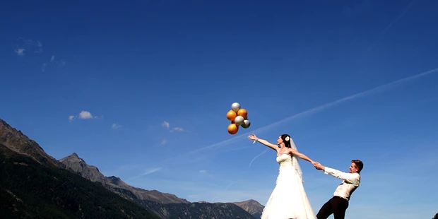 Hochzeitsfotos - Art des Shootings: 360-Grad-Fotografie - Hörbranz - Halt fest! - Viktoria Gstrein | Black Tea Fotografie