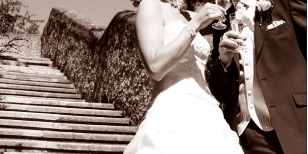 Hochzeitsfotos - Art des Shootings: 360-Grad-Fotografie - Kißlegg - Prost! - Viktoria Gstrein | Black Tea Fotografie