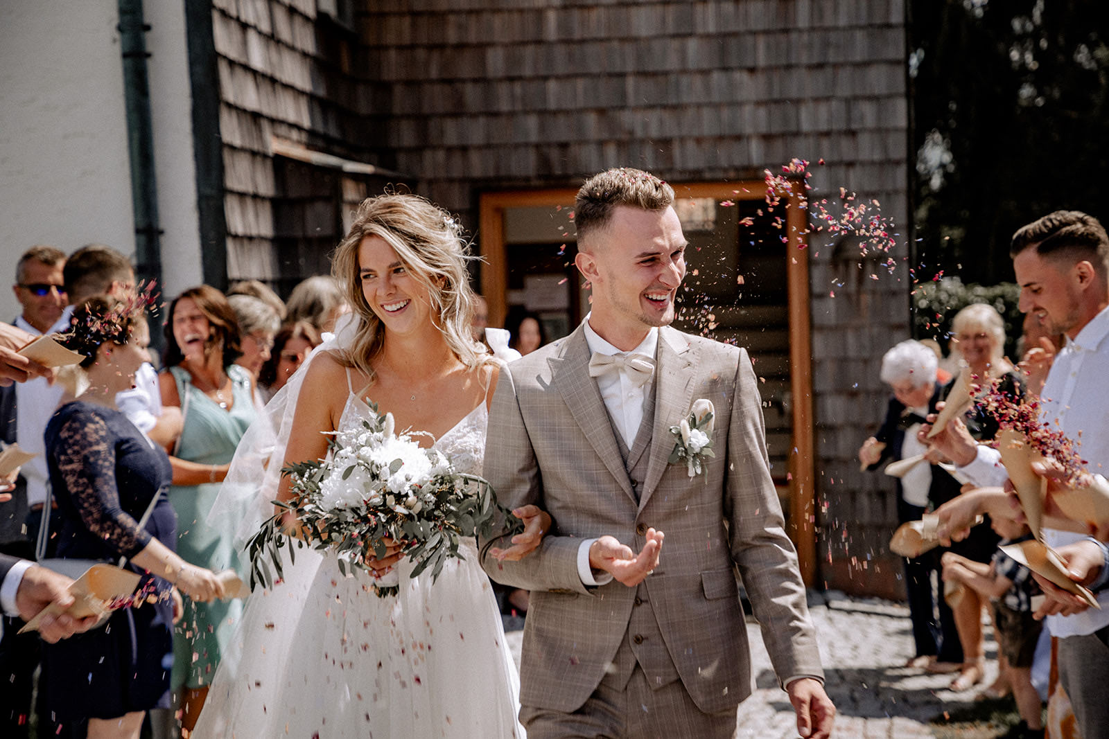 Hochzeitsfotograf - Heiraten im Bayerischen Wald - Fotograf Passau   - Sudhaus Schwarzach - Alexandra und Martin - Foto | Film
