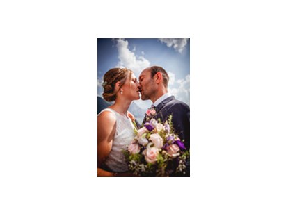 Hochzeitsfotos - Copyright und Rechte: Bilder auf Social Media erlaubt - Pyhrn Eisenwurzen - Hochzeitsfotograf in OÖ - Katalin Balassa 
