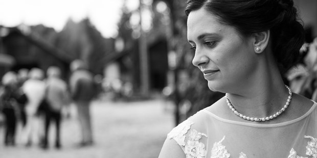 Hochzeitsfotos - Art des Shootings: Trash your Dress - Österreich - Hochzeitsfotograf in OÖ - Katalin Balassa 