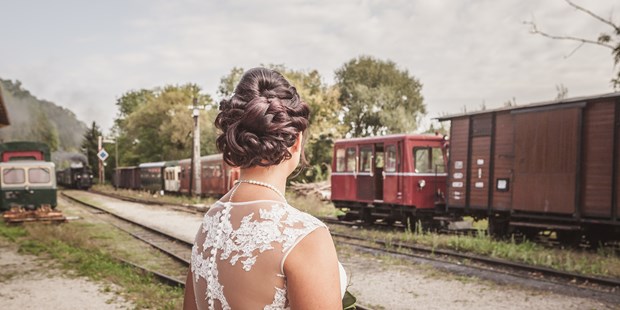 Hochzeitsfotos - Art des Shootings: Trash your Dress - Esternberg - Hochzeitsfotograf in OÖ - Katalin Balassa 