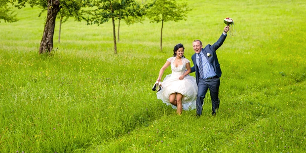 Hochzeitsfotos - Copyright und Rechte: Bilder auf Social Media erlaubt - Geisingen - edelformat.studio