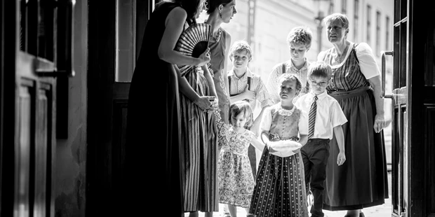 Hochzeitsfotos - Fotobox mit Zubehör - Seebarn - Hochzeit - Armin Kleinlercher - your weddingreport