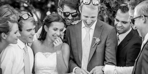 Hochzeitsfotos - Fotobox mit Zubehör - Seebarn - Freunde - Armin Kleinlercher - your weddingreport