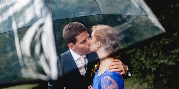 Hochzeitsfotos - Copyright und Rechte: Bilder auf Social Media erlaubt - TRAUMLICHT - Hochzeitsfotografie in Tirol