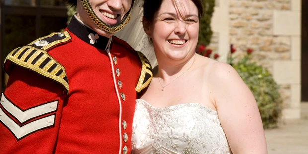 Hochzeitsfotos - Copyright und Rechte: Bilder auf Social Media erlaubt - Maria-Lanzendorf - Hochzeit in England. - Loeffler Photography