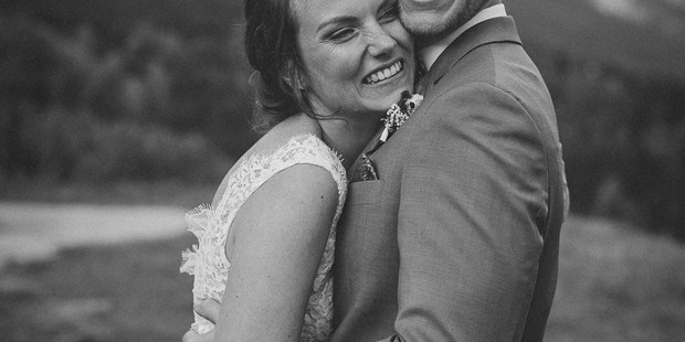 Hochzeitsfotos - Fotobox mit Zubehör - Egling an der Paar - Die Lichtbildnerei - Hochzeitsfotograf Tirol - Die Lichtbildnerei