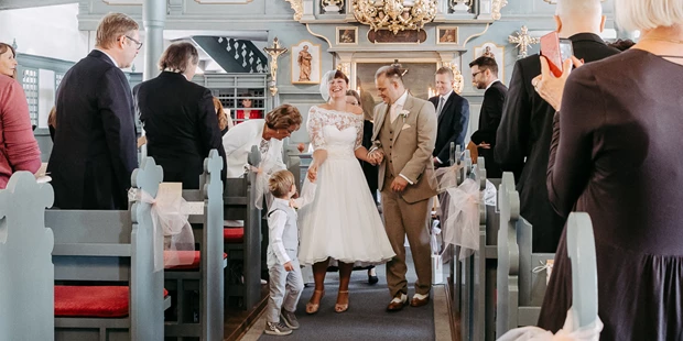 Hochzeitsfotos - zweite Kamera - Großbottwar - Juliane Kaeppel - authentic natural wedding photography
