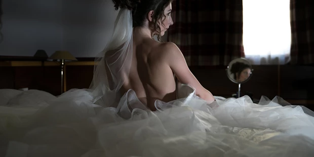 Hochzeitsfotos - Art des Shootings: Trash your Dress - Fürling (Gutau) - Mathias Suchold
