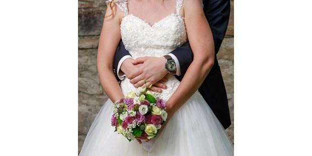 Hochzeitsfotos - Copyright und Rechte: Bilder auf Social Media erlaubt - Obergerlafingen - Harald Schnitzler