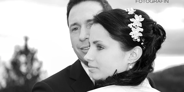 Hochzeitsfotos - Copyright und Rechte: Bilder auf Social Media erlaubt - Roggendorf (Schollach) - Nicole Oberhofer Fotografin