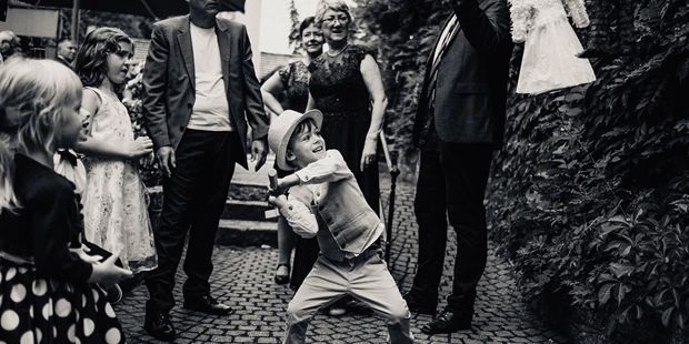 Hochzeitsfotos - Art des Shootings: Trash your Dress - Groß Gaglow - Ruben Venturo Fotografie