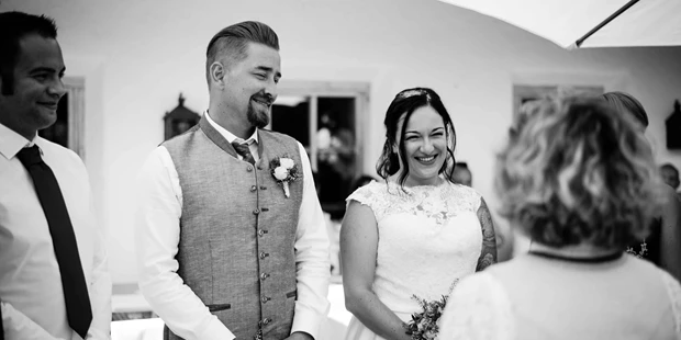 Hochzeitsfotos - Art des Shootings: Prewedding Shooting - Ainring - https://www.annahorbachova.com/weddings - Anna Horbachova 