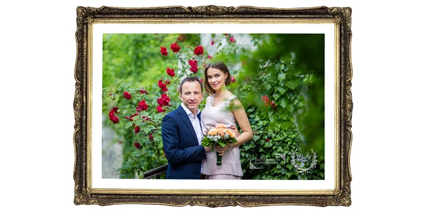 Hochzeitsfotos - Copyright und Rechte: Bilder frei verwendbar - Esternberg - Hochzeitsreportage mit einem Brautpaar in Österreich - Alexander Pfeffel - premium film & fotografei