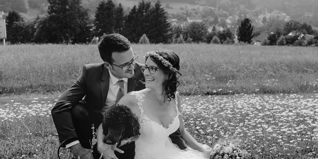 Hochzeitsfotos - Fotostudio - Bad Sobernheim - Brautpaarshooting Mit Hund - Marcel Kleusener
