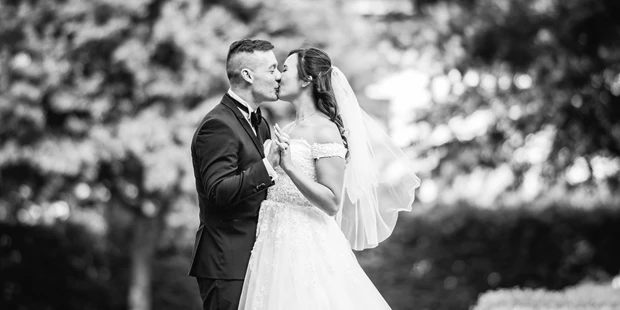 Hochzeitsfotos - Copyright und Rechte: Bilder auf Social Media erlaubt - Bad Homburg vor der Höhe - Hochzeitsfotograf - Hochzeitsfotograf Thomas Weschta