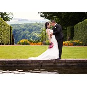 Hochzeitsfotograf - Tanz am Brunnen - neero Fotografie und Grafik