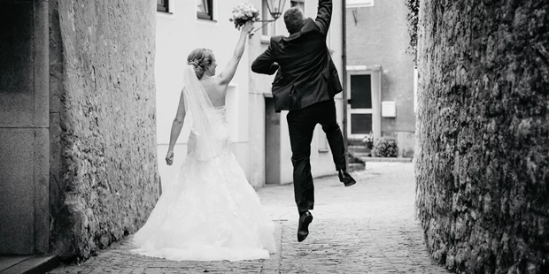 Hochzeitsfotos - Copyright und Rechte: Bilder auf Social Media erlaubt - Munderfing - Bülent Birol