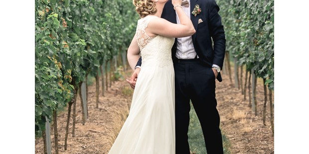 Hochzeitsfotos - Fotobox mit Zubehör - Ensch - Silke & Chris Photography