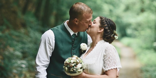 Hochzeitsfotos - Copyright und Rechte: Bilder auf Social Media erlaubt - Gars am Kamp - Marco Kokol