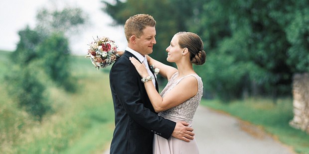 Hochzeitsfotos - Copyright und Rechte: Bilder auf Social Media erlaubt - Gars am Kamp - Marco Kokol