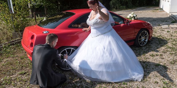 Hochzeitsfotos - Art des Shootings: Trash your Dress - Schwäbische Alb - FMF-FOTOGRAFIE MARKUS FAUDE 