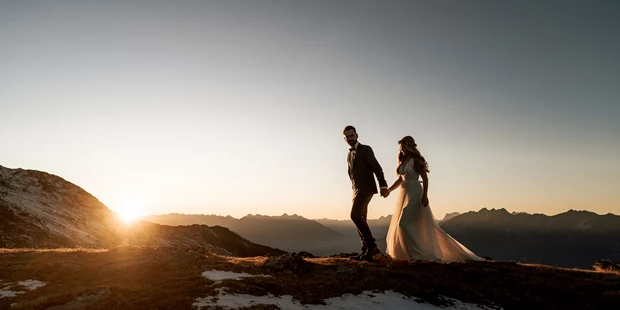 Hochzeitsfotos - Berufsfotograf - Hohenbrunn (Landkreis München) - After Wedding Shooting in den Tiroler Alpen  - Blitzkneisser
