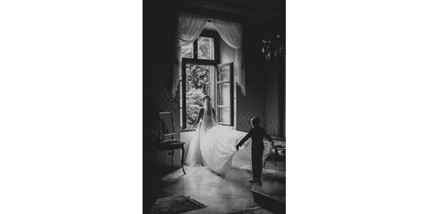 Hochzeitsfotos - Art des Shootings: Fotostory - Maria Elend - Karl Schrotter Photograph
