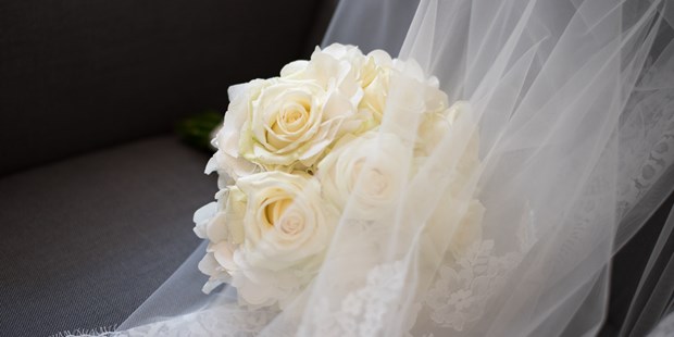 Hochzeitsfotos - Copyright und Rechte: Bilder auf Social Media erlaubt - PLZ 6708 (Österreich) - Hedi Neuerer Fotografie