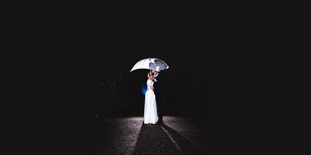 Hochzeitsfotos - Copyright und Rechte: Bilder auf Social Media erlaubt - Fürstenfeldbruck - Hochzeit im Botanischen Garten - Charles Diehle - Hochzeitsfotograf München